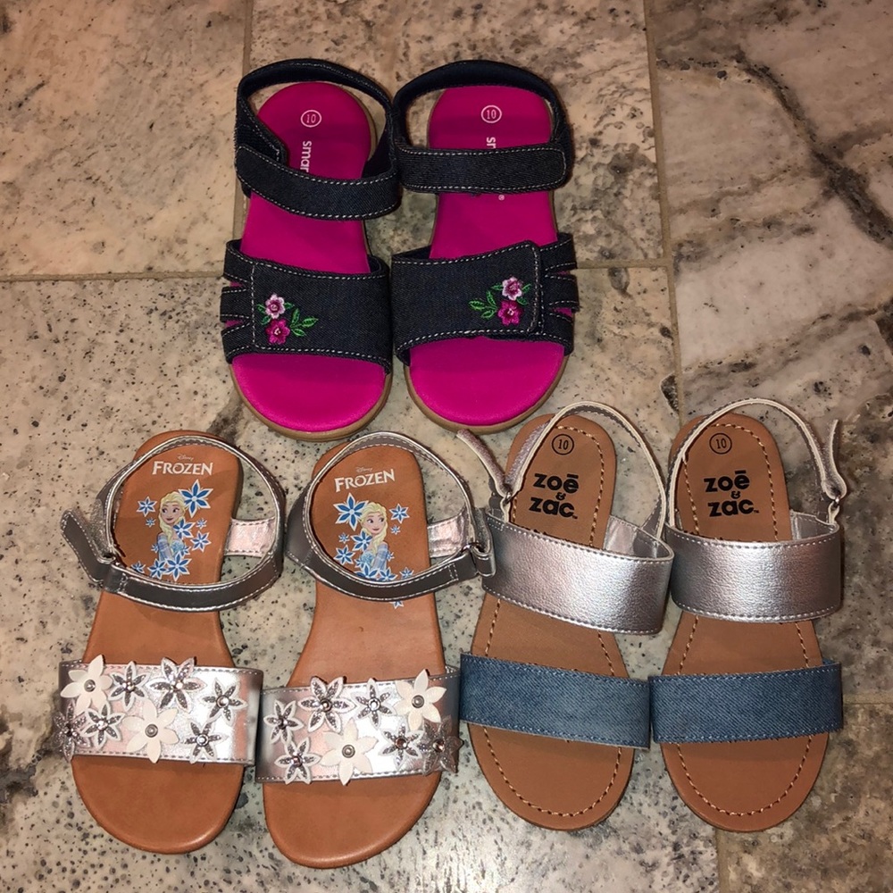 💗Donated💗3 pair bundle of sandals - all size 10